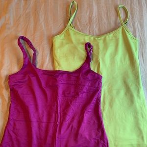 Lot of 2 New York & Company shelf bra cami tank tops size S excellent condition